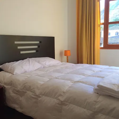 Pakareq Tampu Hotel
